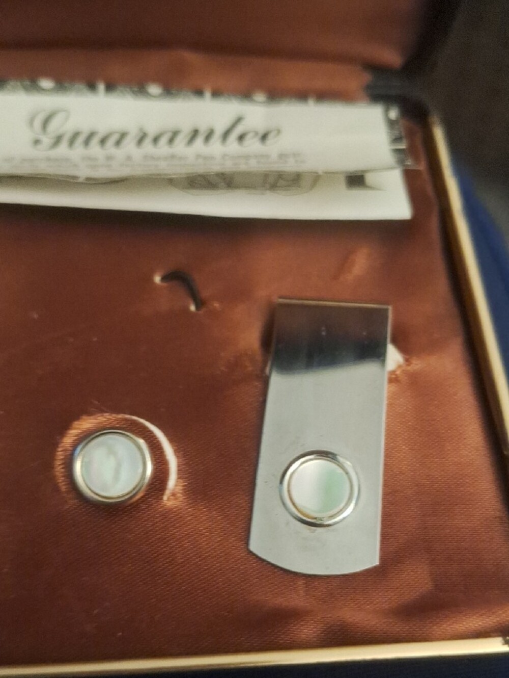 Mother of Pearl Cufflink and Tie Clip Set & Money Clip- Silver Tone & Pearl.